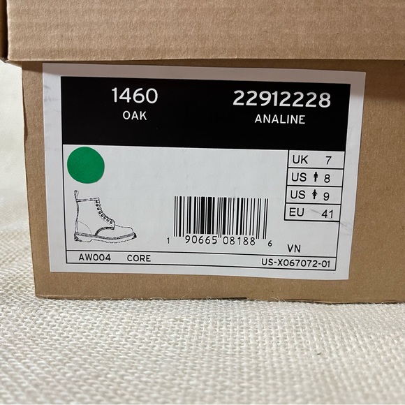 Dr. Martens 1460 Oak Analine Boots NIB - Picture 6 of 7